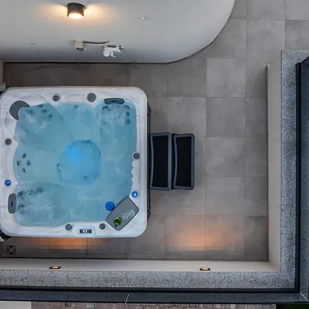 别墅 Seaview Twin Royal With Heated Pool, Jacuzzi And Sauna 普利拉卡