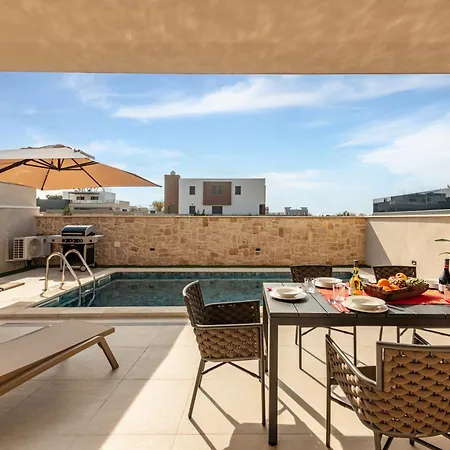 别墅 Seaview Twin Royal With Heated Pool, Jacuzzi And Sauna *