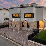 Twin Royal Sabunike Vila Privlaka (Zadar)