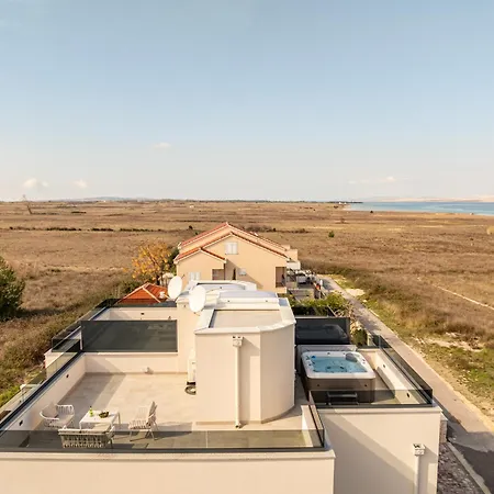 Seaview Twin Royal With Heated Pool, Jacuzzi And Sauna * Privlaka (Zadar)