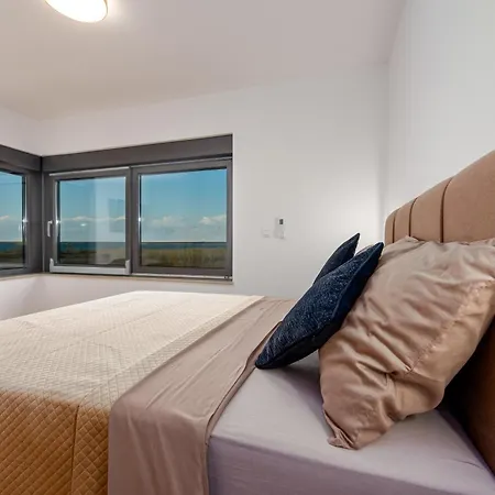 Seaview Twin Royal With Heated Pool, Jacuzzi And Sauna Villa Privlaka (Zadar)