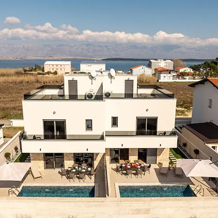 Villa Seaview Twin Royal With Heated Pool, Jacuzzi And Sauna *