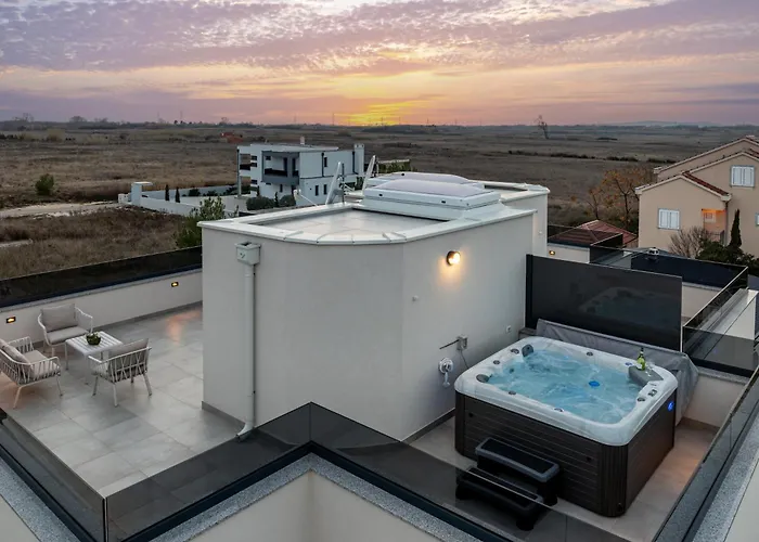 Villa Twin Royal Sabunike *